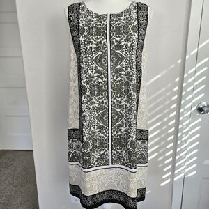 Vince Camuto Elegant Black and Cream Midi Dress